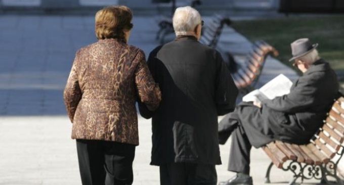 Ndryshon nga 1 janari mosha e pensionit: Sa rritet dhe vitet e punes qe duhen
